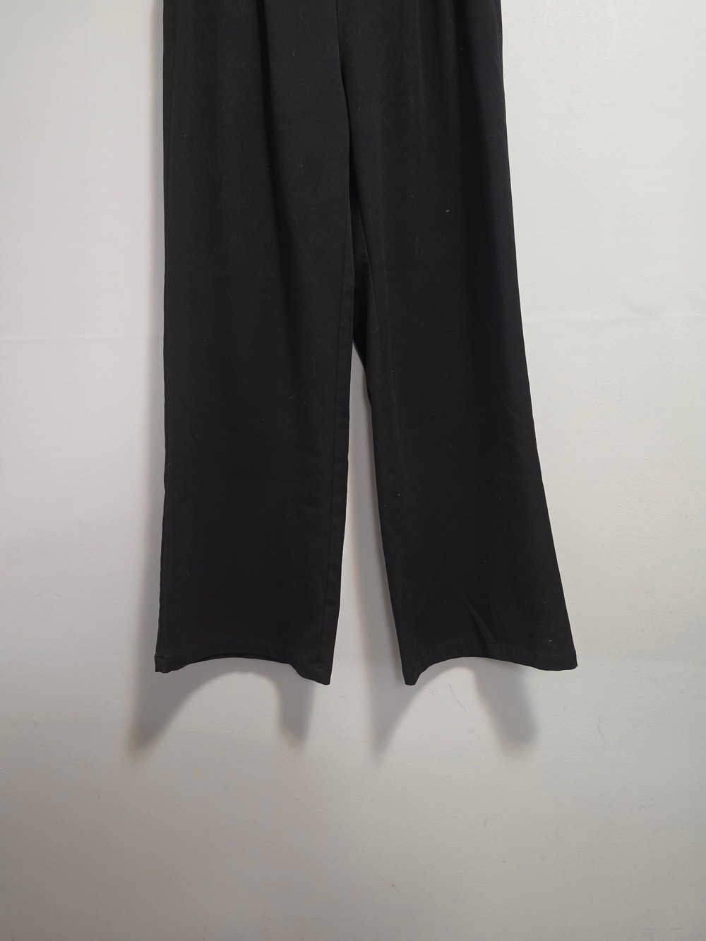 Genquo Classic High-Waist Black Wide-Leg Pants - Picture 3 of 12